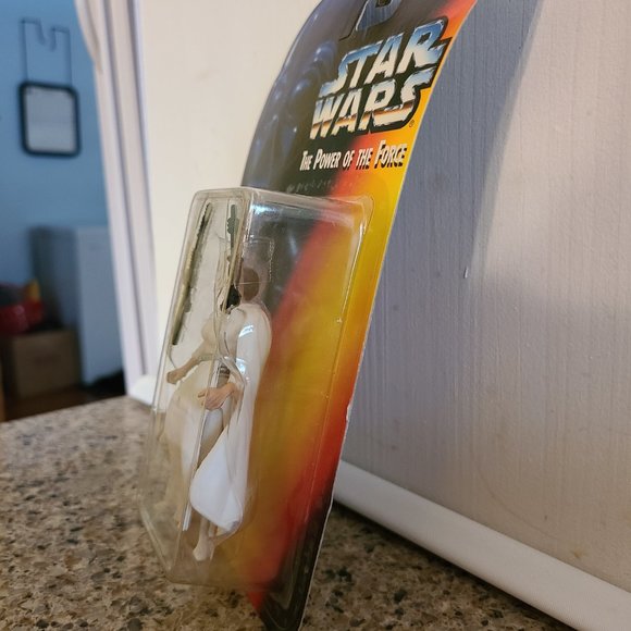 Star Wars-The Power of the Force- Princess Leia Organa - Picture 4 of 7